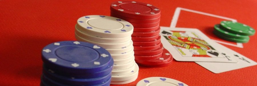 Hur många kortlekar har man i blackjack?